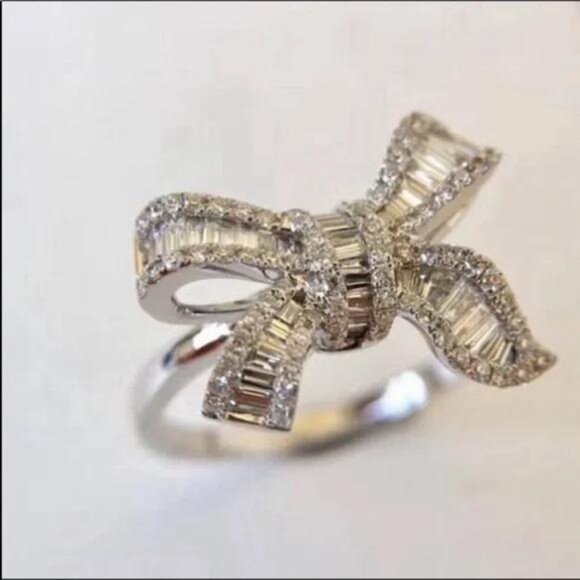 NEW BAGUETTE BOW 925 STERLING SILVER DIAMOND RING, CUTE RING, SHINY RING. - Picture 2 of 6